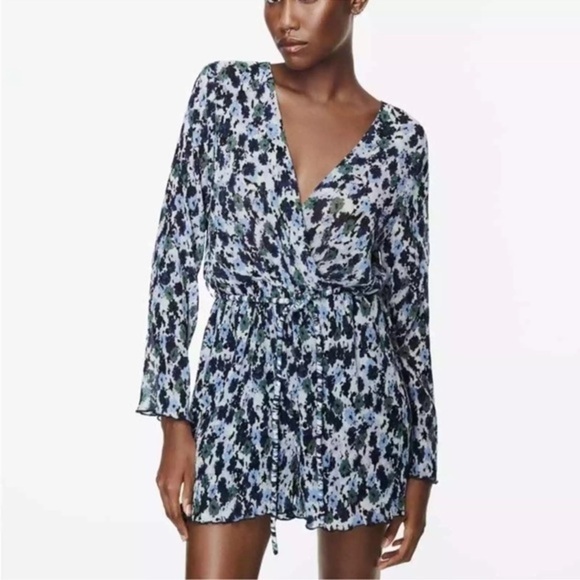 ZARA Printed Pleated Jumpsuit - Picture 2 of 6